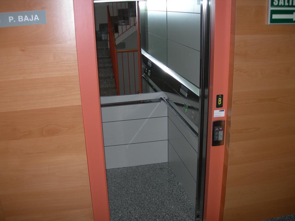 Apartamentos Real Alfoli El Burgo de Osma-Ciudad de Osma Exterior foto